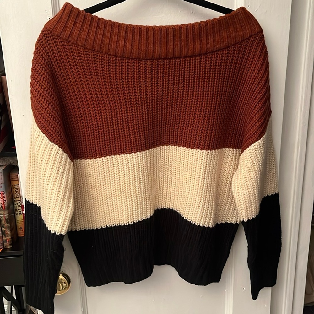 Multicolor knit sweater